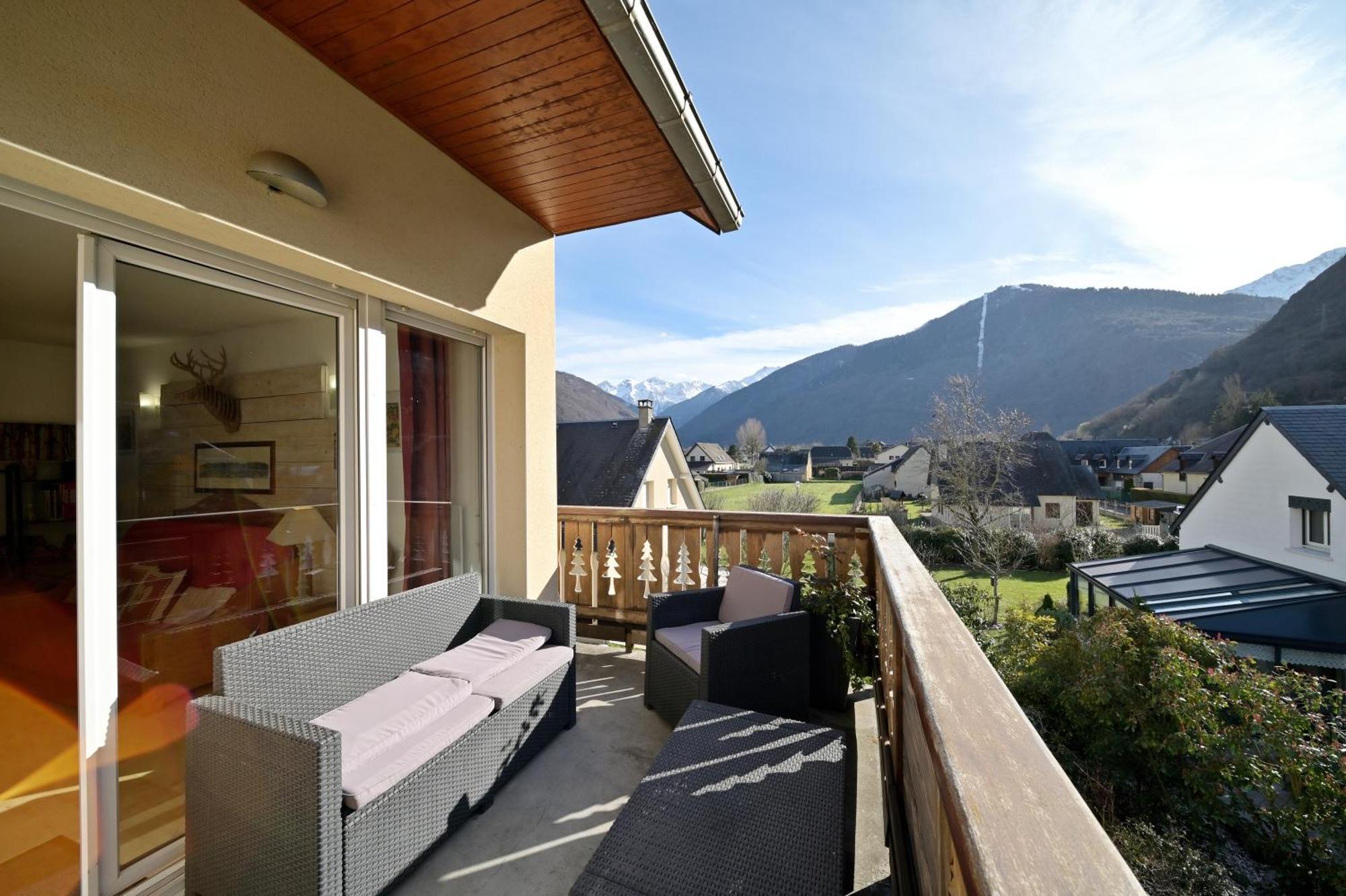 A 208 Pics D'Aran Apartment Bagneres-de-Luchon Exterior photo