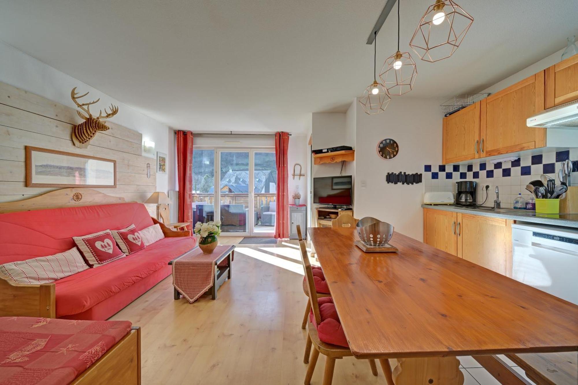 A 208 Pics D'Aran Apartment Bagneres-de-Luchon Exterior photo