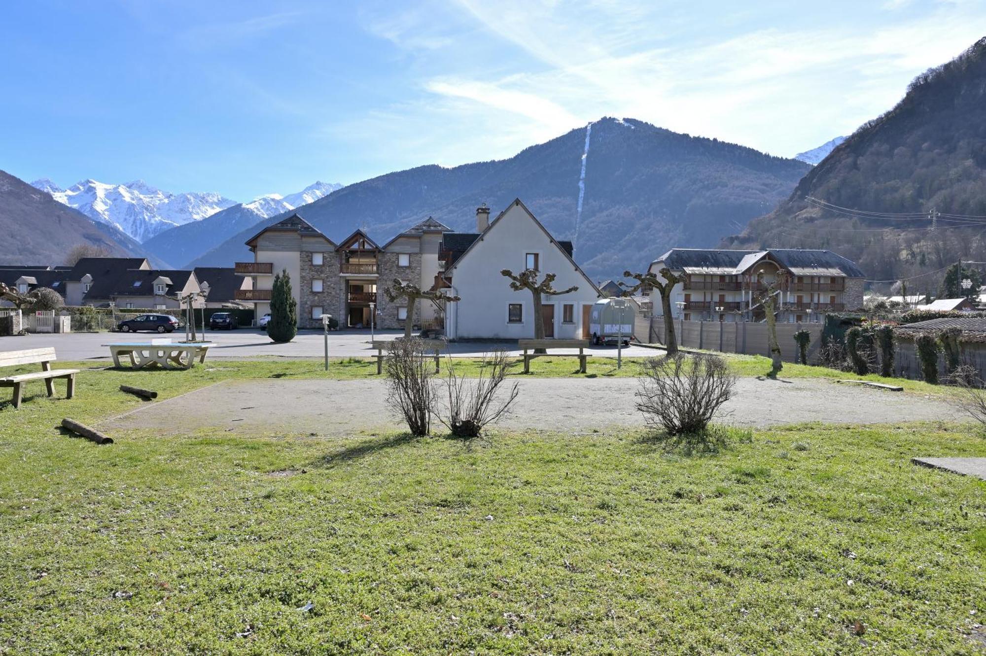 A 208 Pics D'Aran Apartment Bagneres-de-Luchon Exterior photo